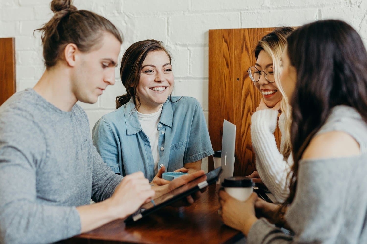 Simplify OHIP billing with this guide. Learn essential tips, strategies, and best practices for accurate and efficient claim submissions in Ontario.